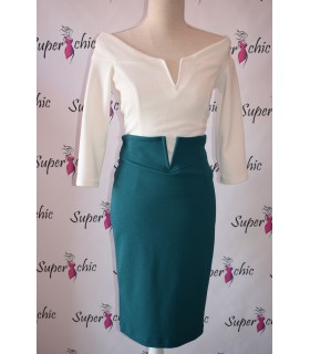 Falda Croch.  Talla M. Color verde.