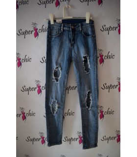 Vaqueros elasticos. Varias tallas disponibles.